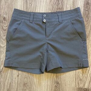 Columbia Gray Shorts